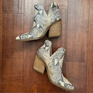Vince Camuto Gigietta Leather “Python Snakeskin” Cowgirl Rodeo Boots, Size 7